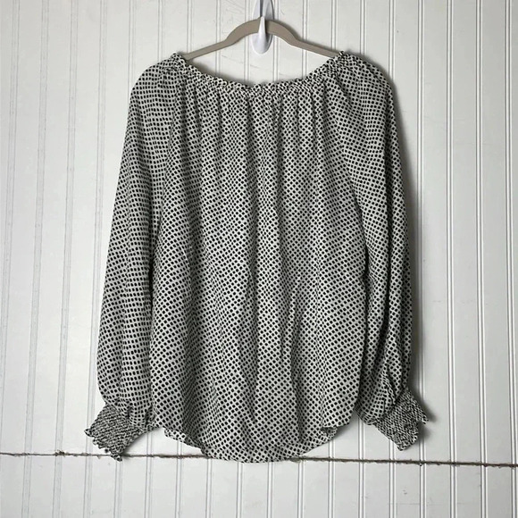Max Studio Black & White Polka Dot Top Light & flowy. size medium date work - Picture 2 of 5